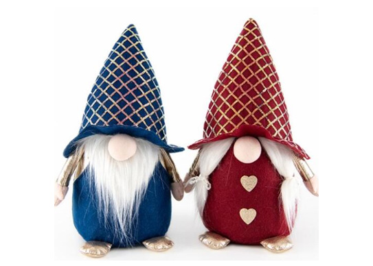outdoor winter gnomes